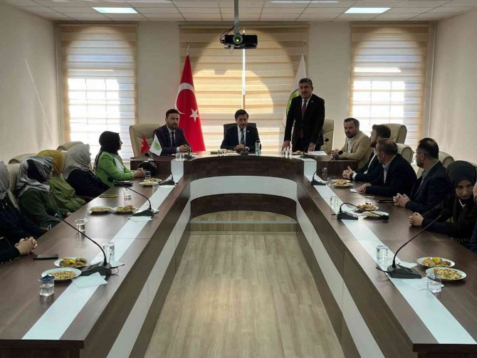 Ak Partili Güneş, ‘2023 Şehir Buluşmaları’ Programına Katıldı