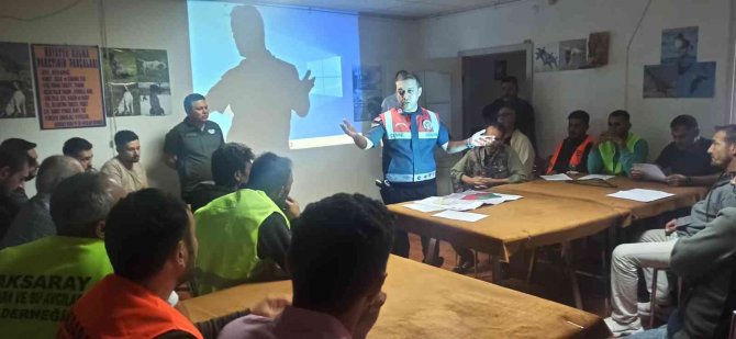 Jandarmadan Avcılara “Avlanma” Eğitimi