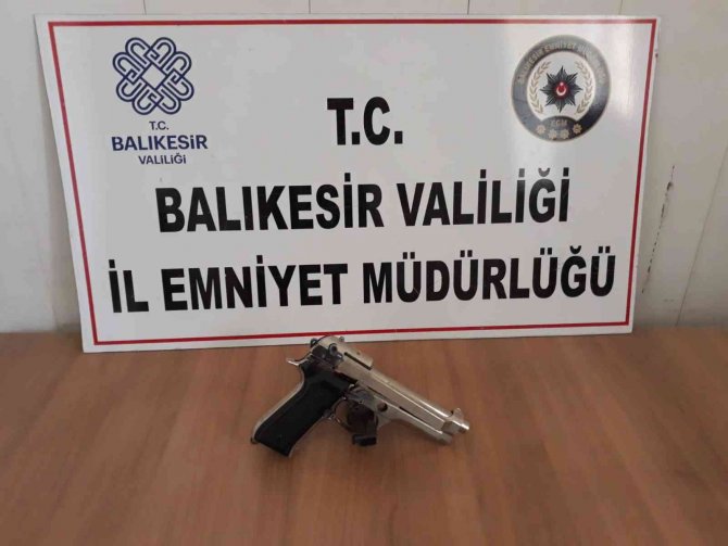 Balıkesir’de Polis Ve Jandarmadan ’Huzur’ Operasyonu