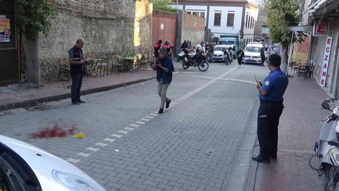 Edremit’te Silahlı Ve Bıçaklı Kavga: 1 Ölü, 1 Yaralı