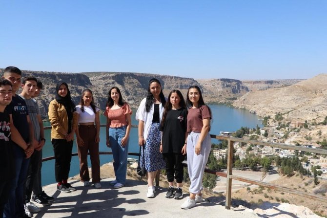 Çamelili Öğrenciler, Siyah Güller Şehri Halfeti’nin Güzelliklerini Yerine Gördü