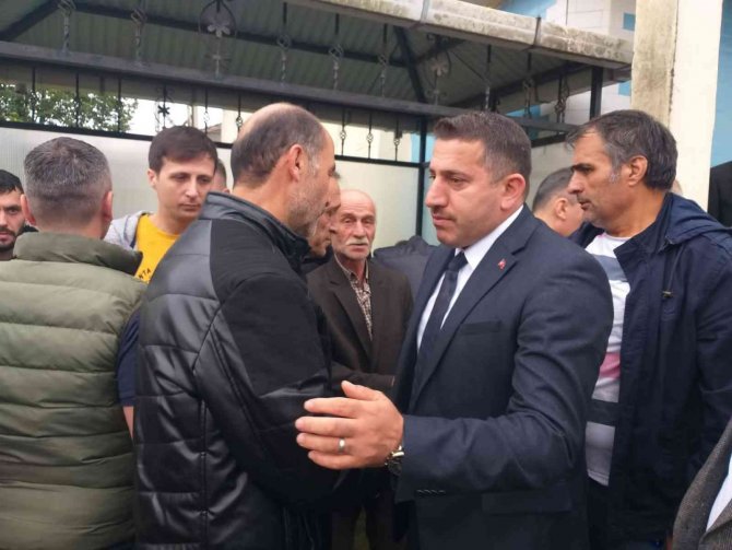 Trafik Kazasında Hayatını Kaybeden Karı-koca Son Yolculuğuna Uğurlandı