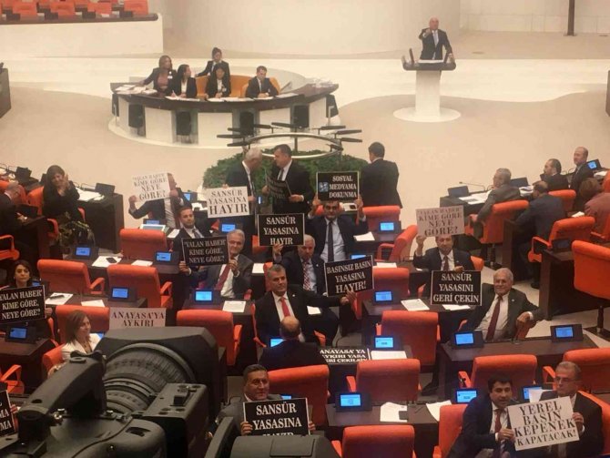 Chp’den ‘Basın Kanunu’na Tepki