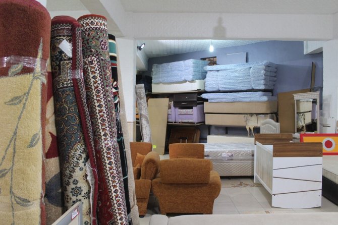 Ev Kiralayan Öğrencilerin İlk Tercihi Spotçu Ve İkinci El Eşyacılar Oluyor