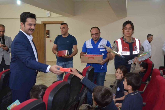 Hakkari’de Hayvanları Koruma Günü Etkinliği