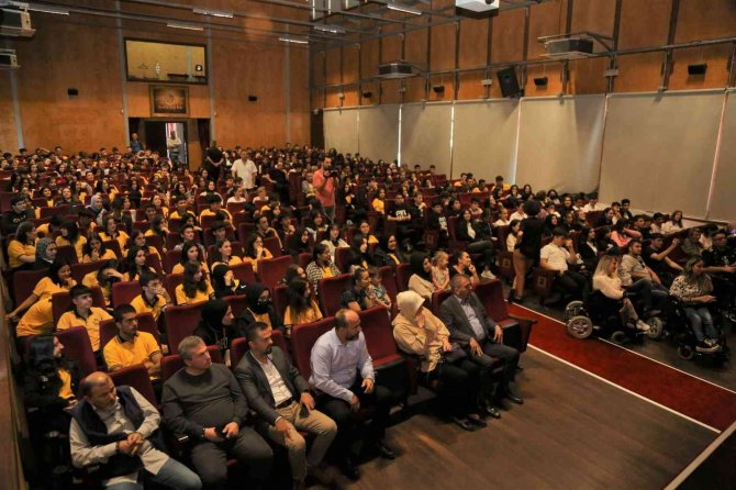 Vatandaşlar "Karınca" Adlı Filmi Çok Sevdi