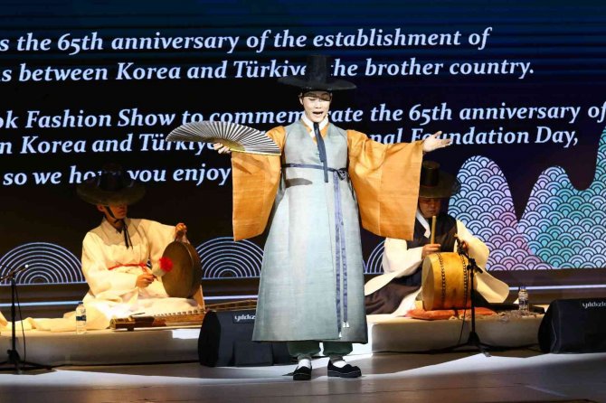 Başkent’te Kore Defilesi Rüzgarı Esti