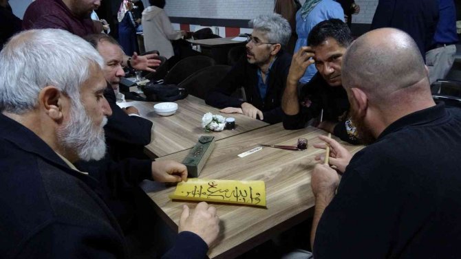 Kütahya’da Hüsn-i Hat Kursu