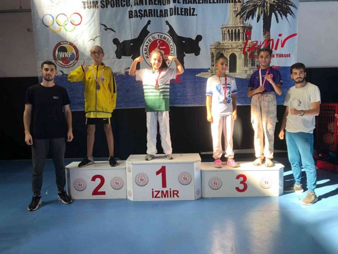 Manisa Bbsk’lı Karatecilerden 10 Madalya