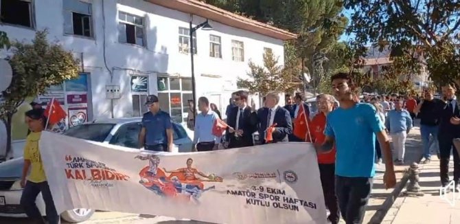 Selendi’de Amatör Spor Haftası Şölene Dönüştü