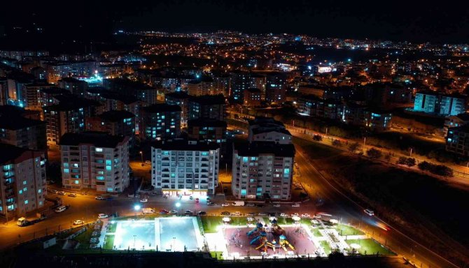 Cevher Dudayev Mahallesi’nde Yeni Park Göz Kamaştırıyor