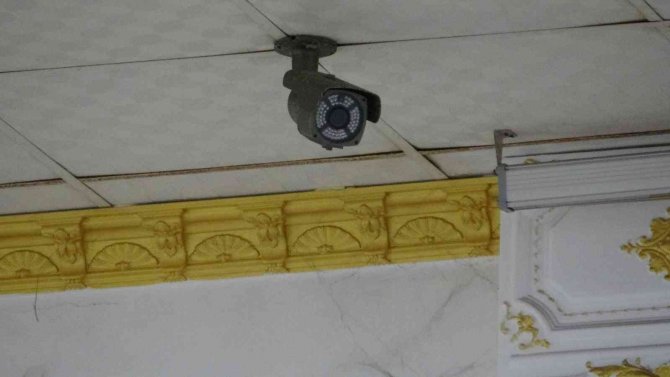 Herkes Oyuna Daldı Küçük Hırsızlar Telefon Çaldı