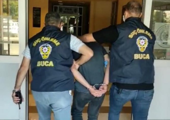 İ̇zmir’de Hastanelere Dadanan Hırsız Kıskıvrak Yakalandı