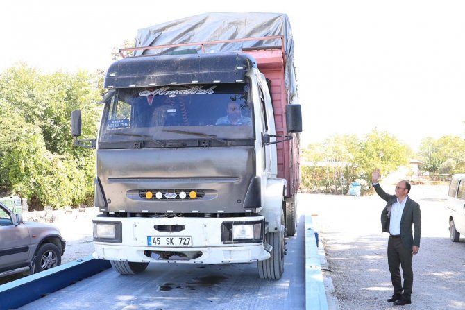 Pamukkale Belediyesi’nden Nar Ve Ayva İçin Coğrafi İşaret Atılımı
