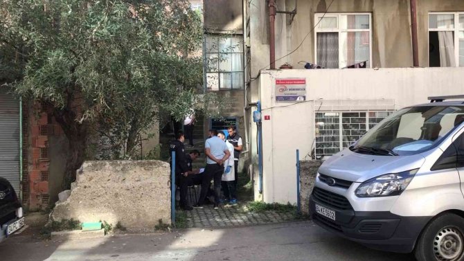 Pendik’te 25 Yaşındaki Genç, Kenevir Yetiştirilen Evde Ölü Bulundu