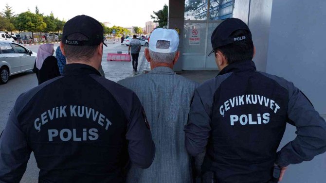Samsun’da Sokak Satıcılarına ’Kökünü Kurutma Operasyonu’: 94 Gözaltı