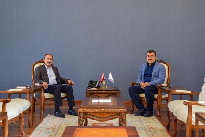 Tübi̇tak Başkanı Mandal’dan Rektör Beydemir’e Ziyaret