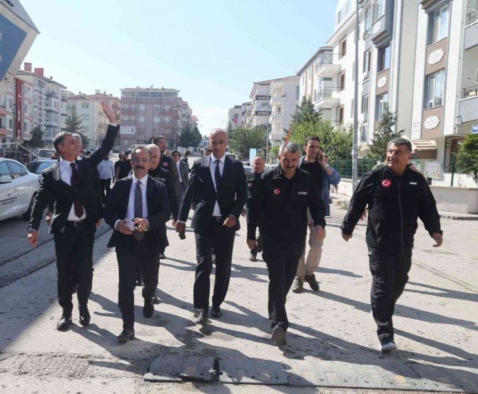 Pilot Bölge Seçilen Gölbaşı’nda Deprem Anı Tahliye Ve Toplanma Alanı Tatbikatı
