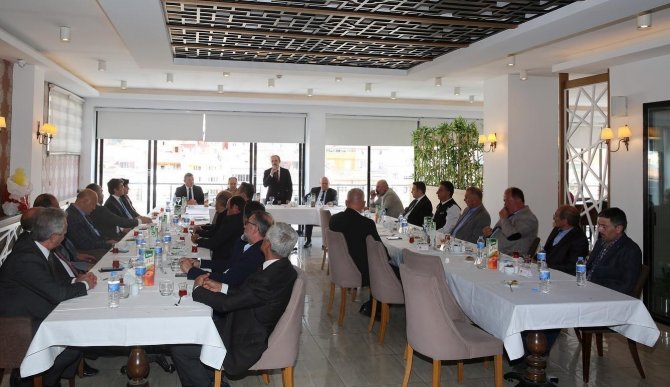 Bayburt İ̇l Emniyet Müdürü Bodur İ̇çin Veda Yemeği Düzenledi