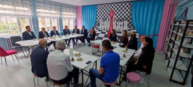 Başkan Tavlı: “Eğitime Desteğimiz Her Zaman Sürecek”