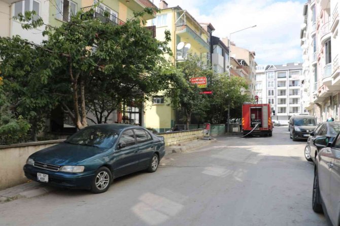 Bacası Tıkalı Fırında Panik