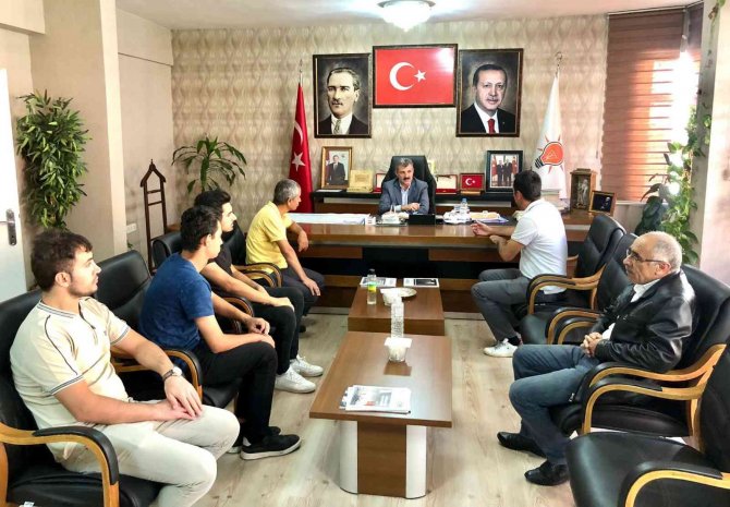 Ak Parti İ̇l Başkanı Altınsoy Vatandaşları Dinliyor