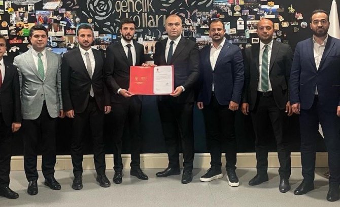 Ak Parti Yakutiye Gençlik Kolları İ̇lçe Başkanı Ubeydullah Bekmez Oldu