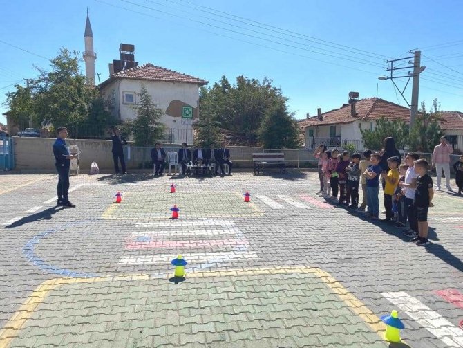 Altıntaş’ta "Amatör Spor Haftası" Etkinlikleri