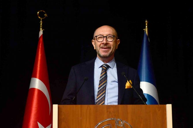 Uluslararası Öğrenciler Oryantasyon Toplantısında Buluştu