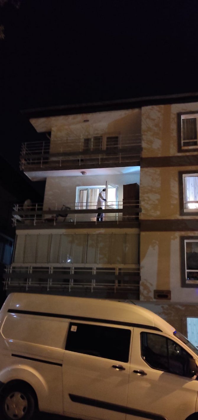 Ankara’da Bıçaklı Kavga: 1 Yaralı