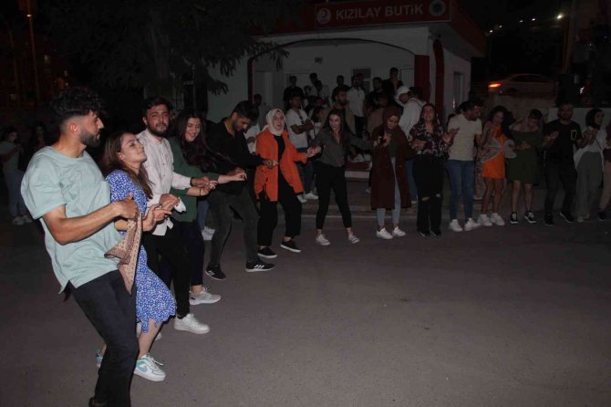 Batman Üniversitesi Öğrencilerine Hoş Geldin Partisi