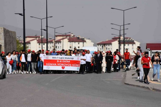 Bitlis’te “Dünya Yürüyüş Günü” Etkinliği Düzenlendi