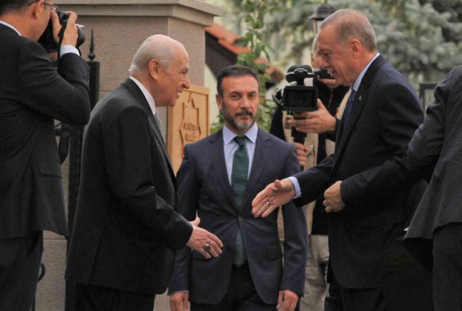 Cumhurbaşkanı Recep Tayyip Erdoğan’ın Milliyetçi Hareket Partisi (Mhp) Genel Başkanı Devlet Bahçeli İle Görüşmesi Başladı.