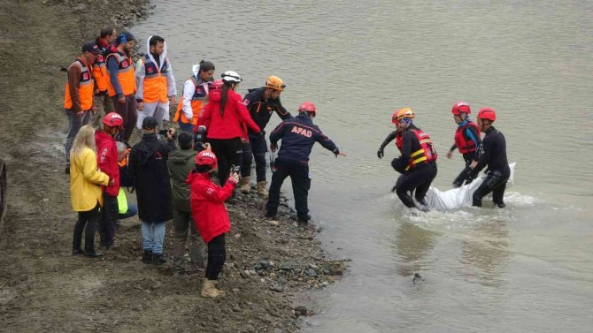 Trabzon’da Gerçeğini Aratmayan Sel, Taşkın Ve Kayıp Arama-kurtarma Tatbikatı