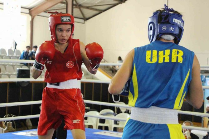 Dünya Üniversiteler Dövüş Sporları Kupası’nda Türkiye Rüzgarı