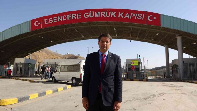 Başkan Çoğaç: “İ̇ranlı Turistlerin Kimlikle Günübirlik Yüksekova’da Alışverişlerini Yapması İçin Çalışma Başlattık”