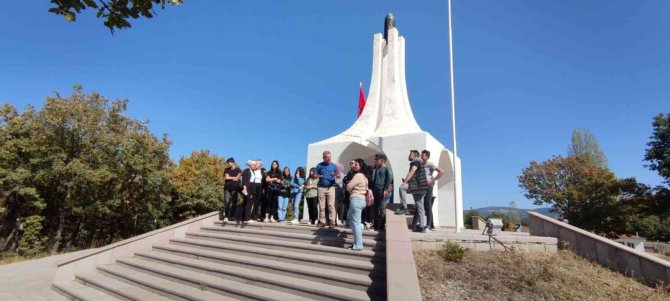 Hisarcık 15 Temmuz Şehitleri Anadolu Lisesinin Kültür Gezileri