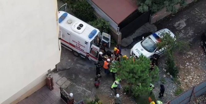 Kadıköy’de İnşaatta Toprak Kayması: Bir İşçi Toprak Altında Kaldı