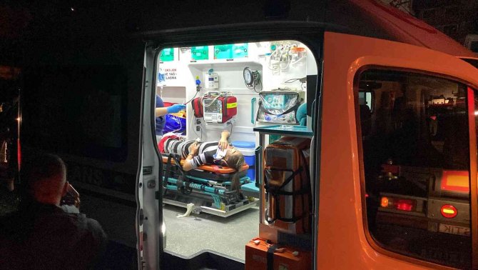 Alkollü Sürücü Hatalı Sollama Yaptı, Ortalık Savaş Alanına Döndü