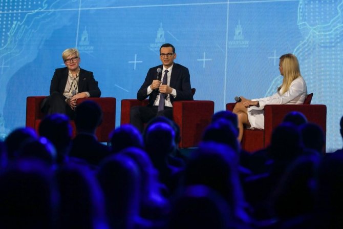 Polonya Başbakanı Morawiecki: "Putin’in Nükleer Tehditleri Bizleri Korkutmaya Yönelik Bir Girişim"