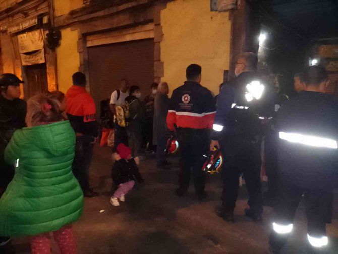 Meksika’da 3 Katlı Bina Çöktü: 1 Yaralı