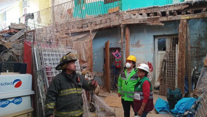 Meksika’da 3 Katlı Bina Çöktü: 1 Yaralı