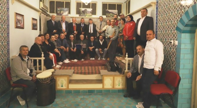 Rektör Uysal, “Yakupoğlu’nun Evinin Çevresi Yakında Bir Külliye Olacak”