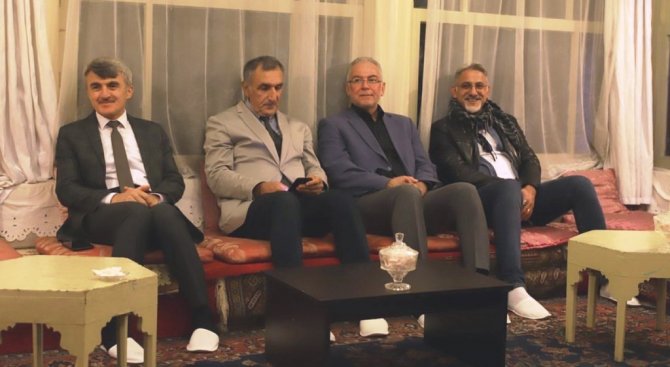 Rektör Uysal, “Yakupoğlu’nun Evinin Çevresi Yakında Bir Külliye Olacak”