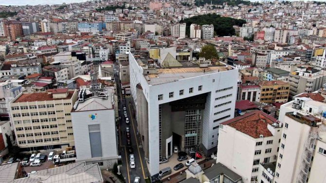 Samsun’da ‘Anakent İ̇ş Merkezi’ Yıkılıyor