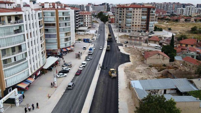 Selçuklu’da Asfalt Kalitesi Artmaya Devam Ediyor