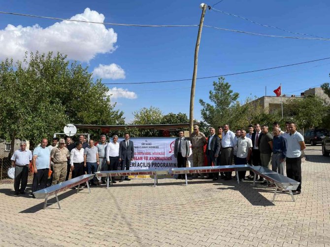 Siirt’te Besicilere 70 Adet Hayvan İçme Suyu Tesisi Dağıtıldı