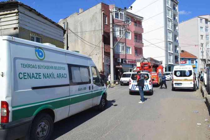 Çatı Katında Ölü Bulundu