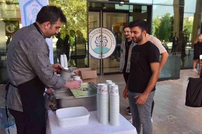 Yıldırım’dan Üniversitelilere Sıcak Karşılama