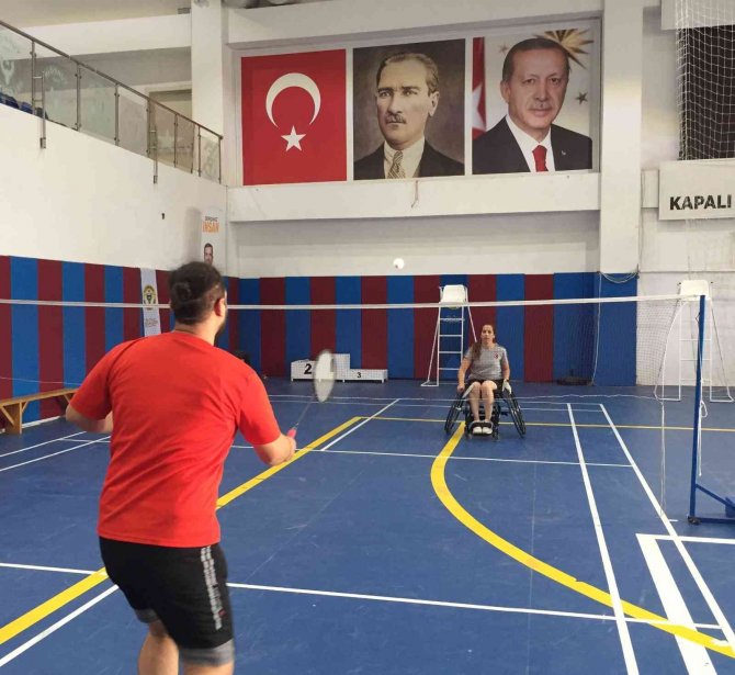 Engelleri Spor Yaparak Aştı
